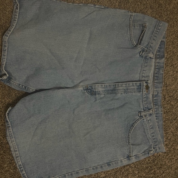 Wrangler Light Blue Denim Shorts - Picture 1 of 4